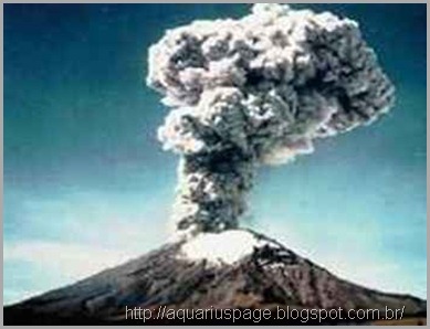 Vulcao Qual Ovni Penetrou Mexico — Óvni gigante penetra o vulcão Popocatepetl.