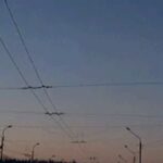 Meteoro Explodido Ovni inédito: meteoro na rússia foi explodido por um ufo.