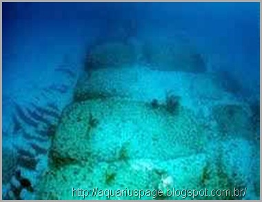Ruínas e estruturas subaquáticas nas Bahamas
