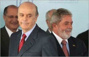 Jornalista americano alerta que governo dos EUA estão agindo para derrubar Dilma 4 Lula e serra