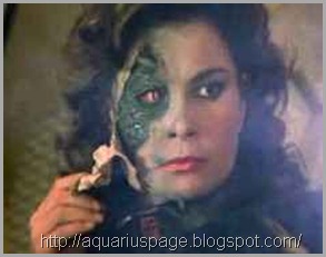 Disfarce reptiliano “portanto, não os temais; porque não haverá nada encoberto que não seja revelado, nem oculto que não seja descoberto”. (mateus, 10:26).
