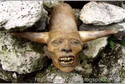 Livro Gigantes Mar Morto o livro dos gigantes; outros fatos sobre a destruição dos nephilins.