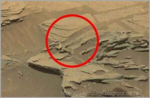 Arqueólogos virtuais descobriram uma "colher flutuante" em Marte 2 Colher marte