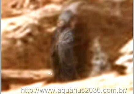 Figura Humana Marte uma estátua humana perfeita encontrada em marte (vídeo).